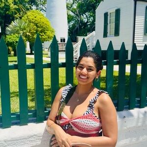 Meet your Posher, Lizneth